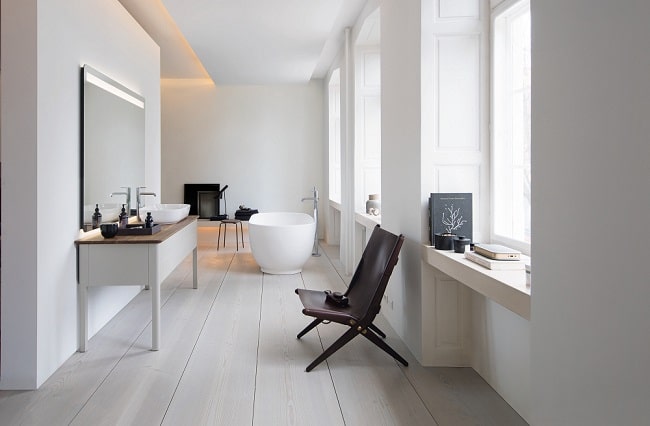 Badezimmer im skandinavischen Design