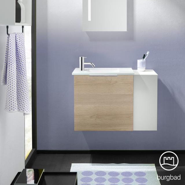 Burgbad Eqio Handwaschbecken mit Waschtischunterschrank mit 1 Klappe mit offenem Fach eiche cashmere dekor/weiß matt, Griff chrom