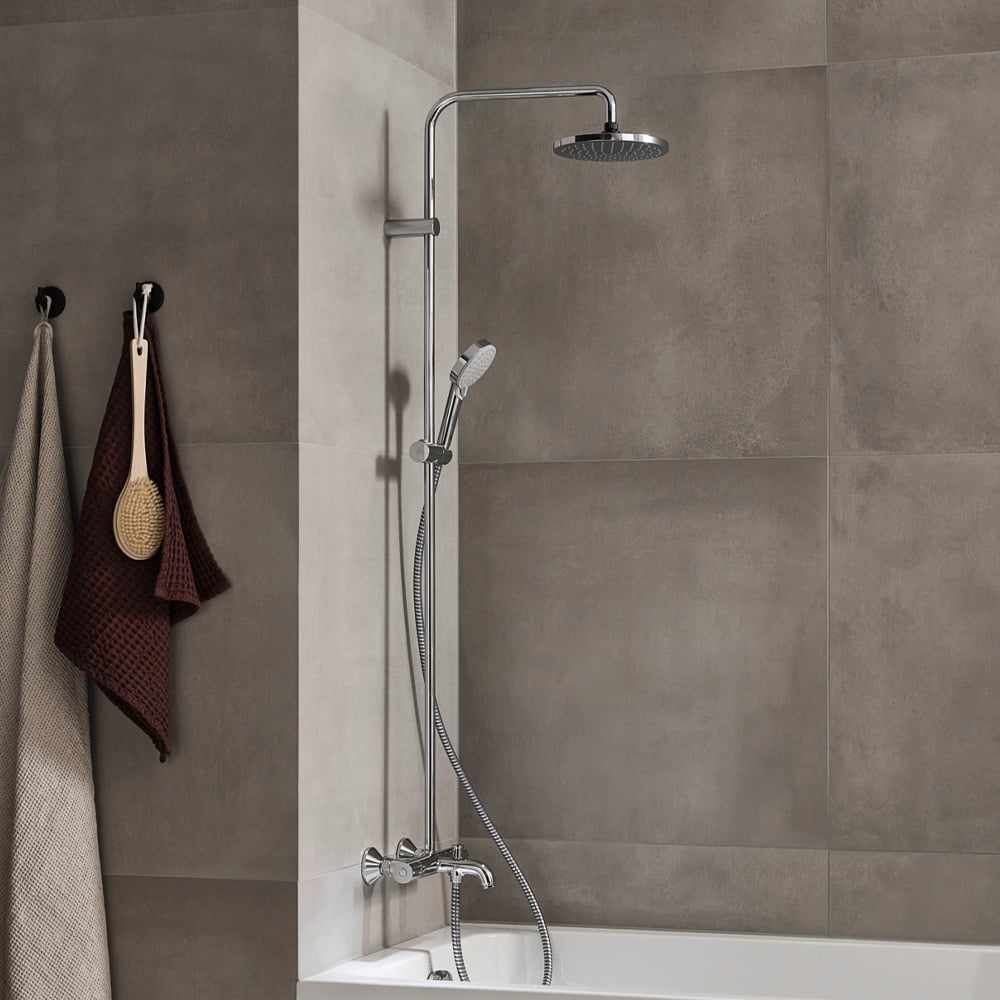 hansgrohe Vernis Blend exposed shower system with bath spout ...