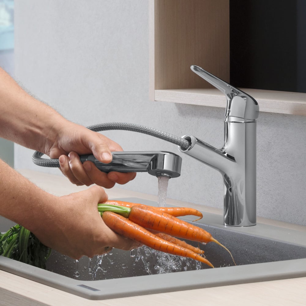 Hansgrohe Focus M42 Küchenarmatur Mit Ausziehbrause - Chrom, Auslaufhöhe 150 Mm, Schwenkbar, 71814000