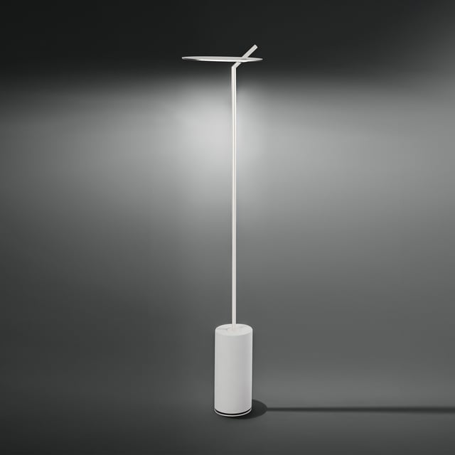 Icone Luce Lu Floor Lamp LED Dimmable White LUA STBIBI REUTER Icone luce lu floor lamp led dimmable white lua stbibi reuter