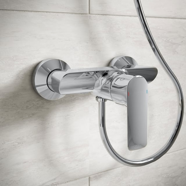 Delta Faucet Arvo Serie 14 Duscharmatur – 2-in-1 Handbrause & Duschkopf, Chrom, Mit WaterSense & Temperaturschutz