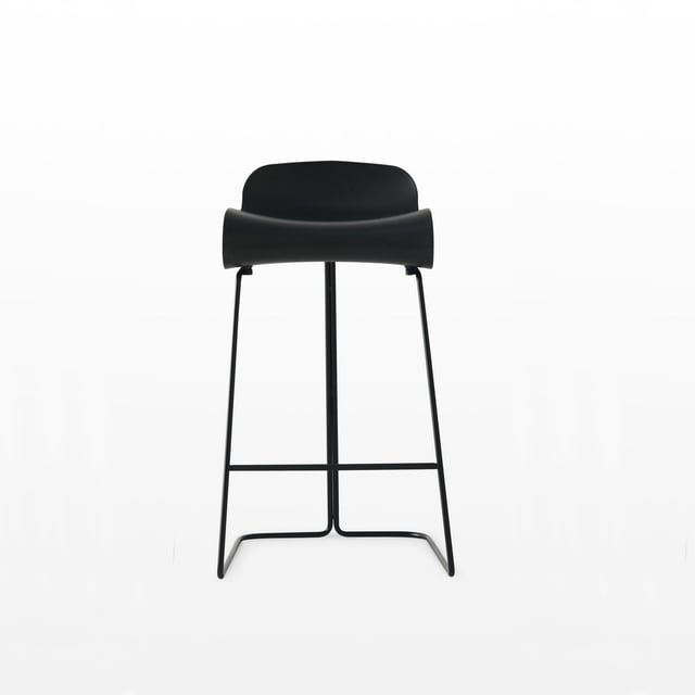 Kristalia BCN counter stool black - 05BCN02#SCHWARZ/PBT#PP03 | REUTER