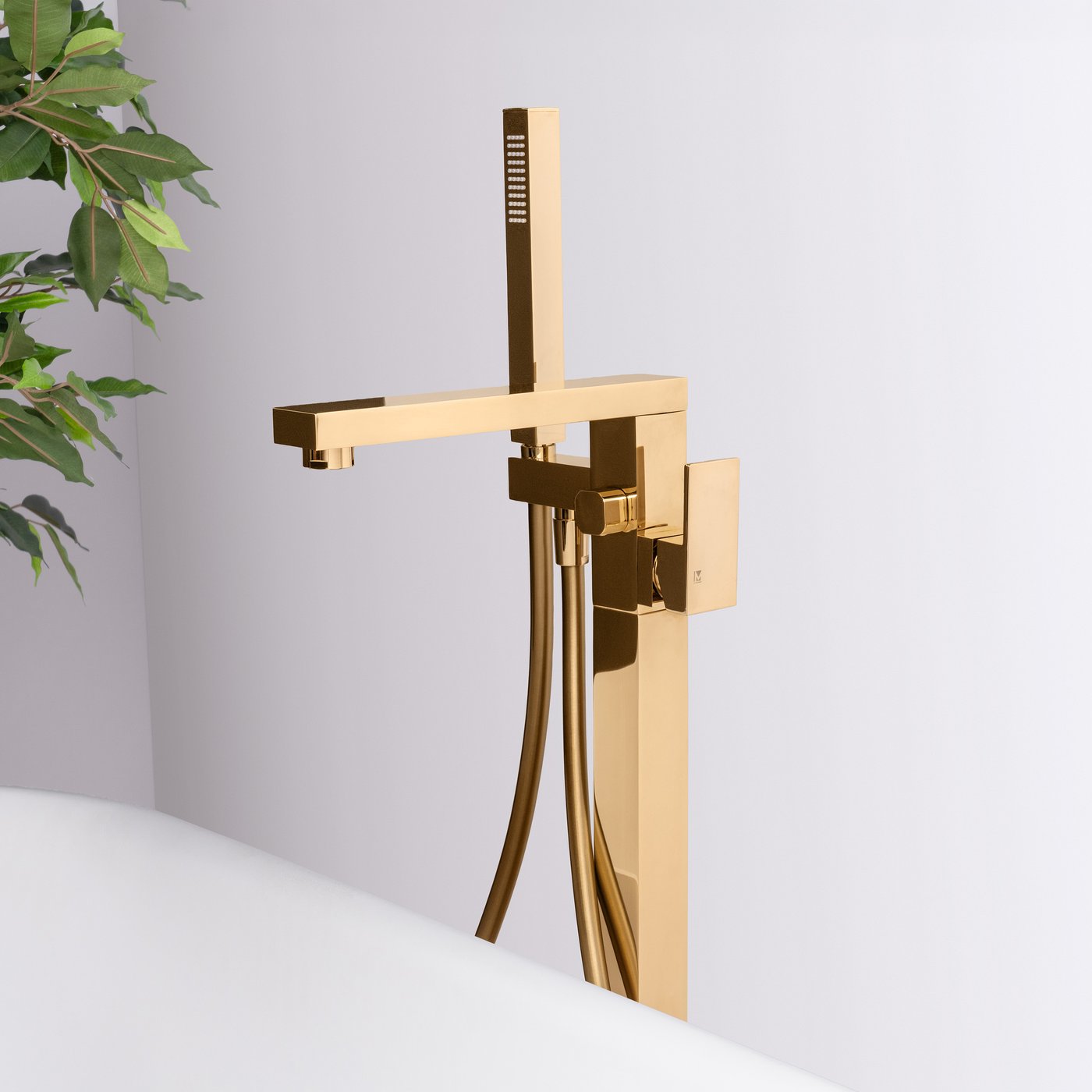 Mariner Quadra freestanding bath fitting, includes concealed ...
