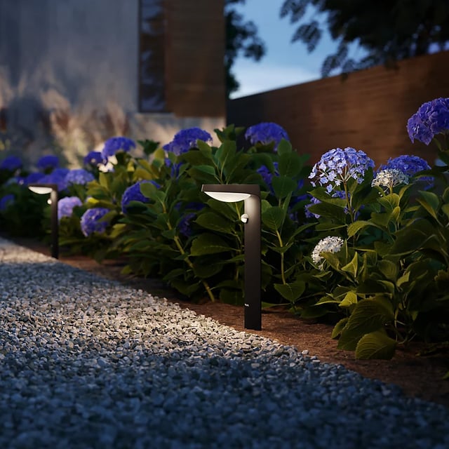 Philips Tyla solar pedestal light Ultra Efficient LED anthracite