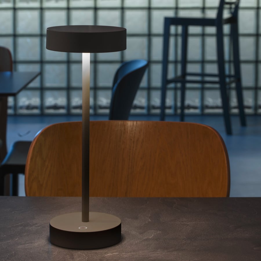 Rechargeable Lamps buy at low prices at REUTER
