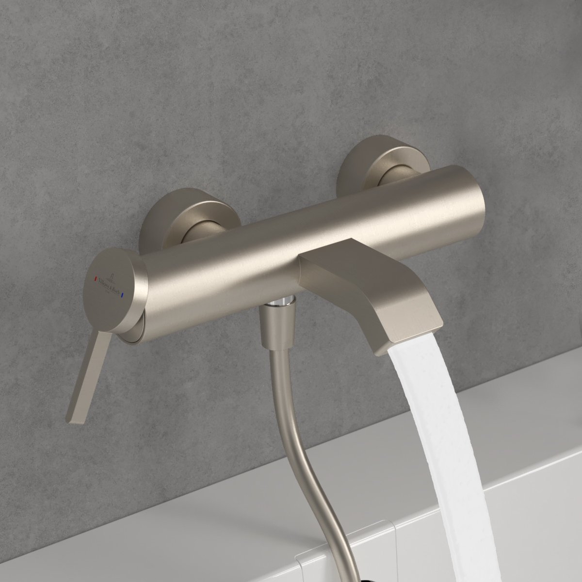 Römische Wannenarmatur Mit Handbrause – 5-Loch-Montage, Gebürstetes Nickel, Wasserfall-Auslauf