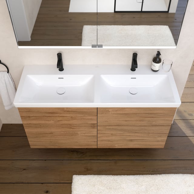 Villeroy & Boch Embrace Schrank mit Doppelwaschtisch, 4 Auszüge kansas oak, WT weiß, mit CeramicPlus, mit 2 Hahnlöchern - 5A62D5R1+B90900RH