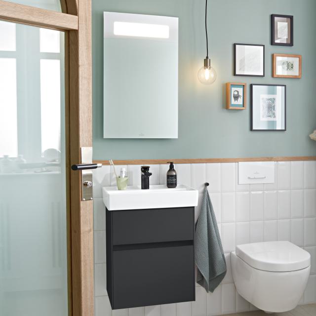 Villeroy & Boch Collaro Handwaschbecken mit Waschtischunterschrank und More to See 14 Spiegel Front black matt/verspiegelt/Korpus black matt/aluminium matt, Griffmulde black matt